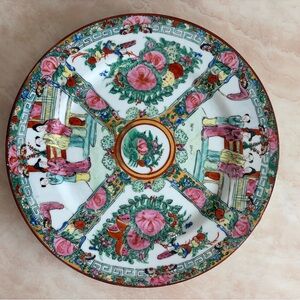 Large 10 1/4” vintage Chinese export plate